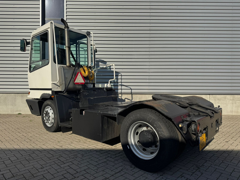 Terberg YT182 / NL Truck - Термінальний трактор: фото 3 Terberg YT182 / NL Truck - Термінальний трактор: фото 3