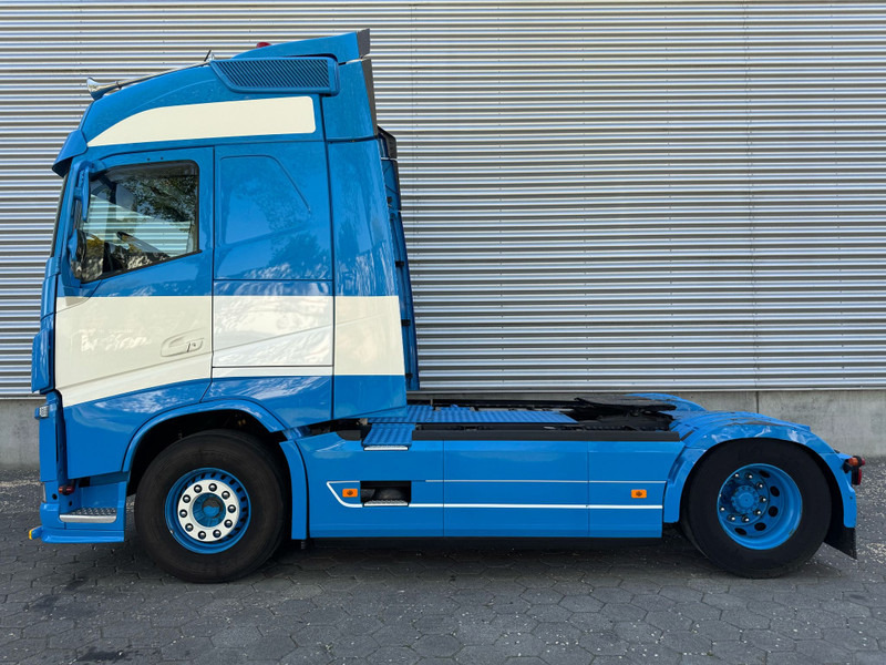 Volvo FH 460 / I-Shift / 2 Tanks / Tuv: 2-2026 / NL Truck - Тягач: фото 5 Volvo FH 460 / I-Shift / 2 Tanks / Tuv: 2-2026 / NL Truck - Тягач: фото 5