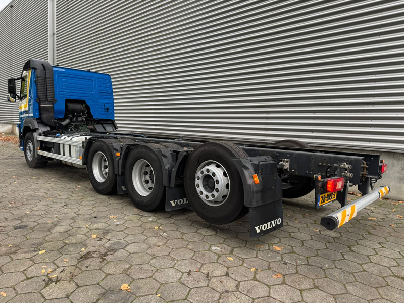 Volvo FM 410 / 8X4 / I-Shift / ADR / Tridem / TUV: 6-2026 / NL Truck - Вантажівка шасі: фото 4 Volvo FM 410 / 8X4 / I-Shift / ADR / Tridem / TUV: 6-2026 / NL Truck - Вантажівка шасі: фото 4