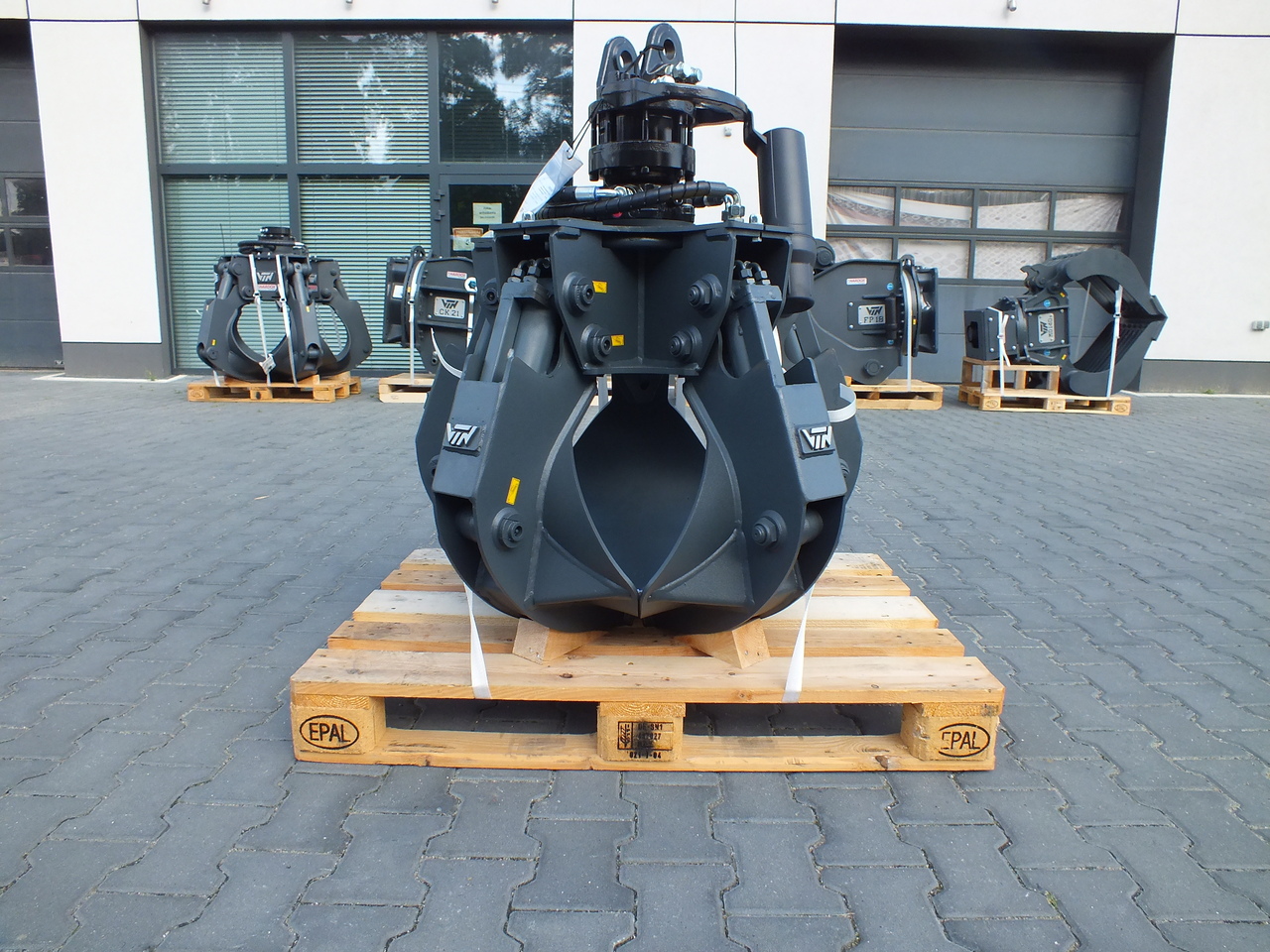 VTN 92EC230 Hydraulic Scrap - Грейфер в категорії Будівельна техніка: фото 1 VTN 92EC230 Hydraulic Scrap - Грейфер в категорії Будівельна техніка: фото 1