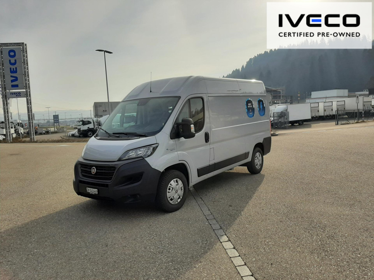 FIAT e-Ducato L2H2 teilverglast (47-kWh) - Суцільнометалевий фургон, Електричний фургон: фото 1 FIAT e-Ducato L2H2 teilverglast (47-kWh) - Суцільнометалевий фургон, Електричний фургон: фото 1