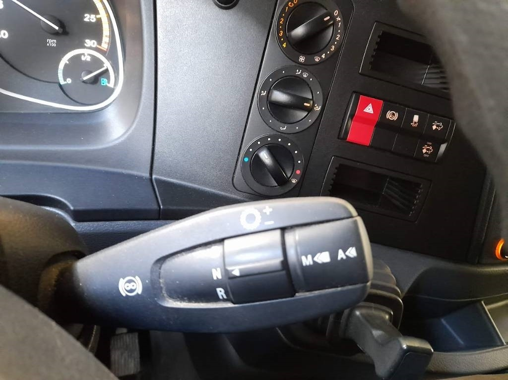 Mercedes-Benz Atego 821 - Рефрижератор вантажівка: фото 5 Mercedes-Benz Atego 821 - Рефрижератор вантажівка: фото 5