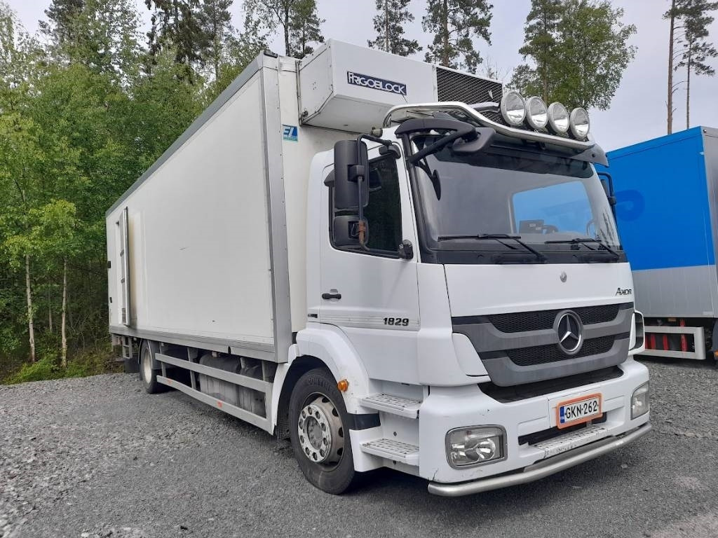 Mercedes-Benz Axor 1829 - Рефрижератор вантажівка: фото 1 Mercedes-Benz Axor 1829 - Рефрижератор вантажівка: фото 1