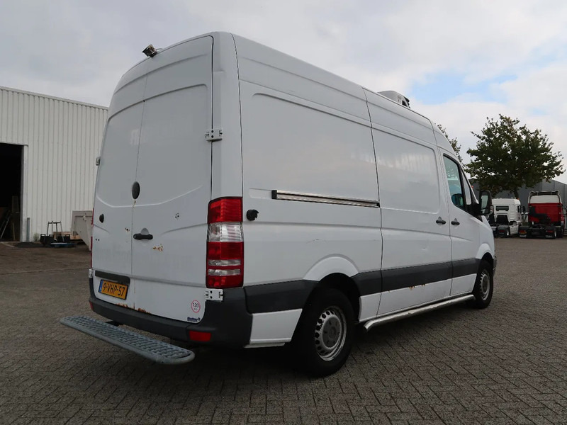 Mercedes-Benz Sprinter 311 CDI, L2H2, Manual, Carrier, TUV, NL Van, Top! - Фургон-рефрижератор: фото 4 Mercedes-Benz Sprinter 311 CDI, L2H2, Manual, Carrier, TUV, NL Van, Top! - Фургон-рефрижератор: фото 4