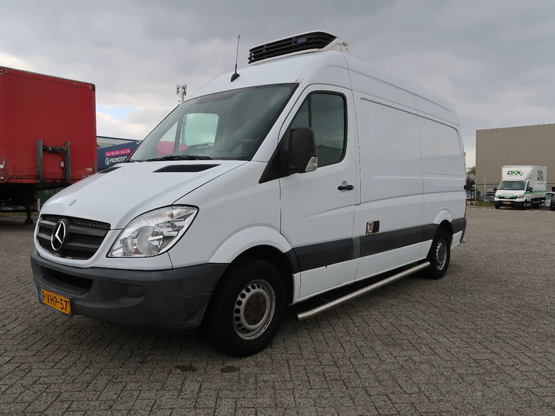 Mercedes-Benz Sprinter 311 CDI, L2H2, Manual, Carrier, TUV, NL Van, Top! - Фургон-рефрижератор: фото 1 Mercedes-Benz Sprinter 311 CDI, L2H2, Manual, Carrier, TUV, NL Van, Top! - Фургон-рефрижератор: фото 1