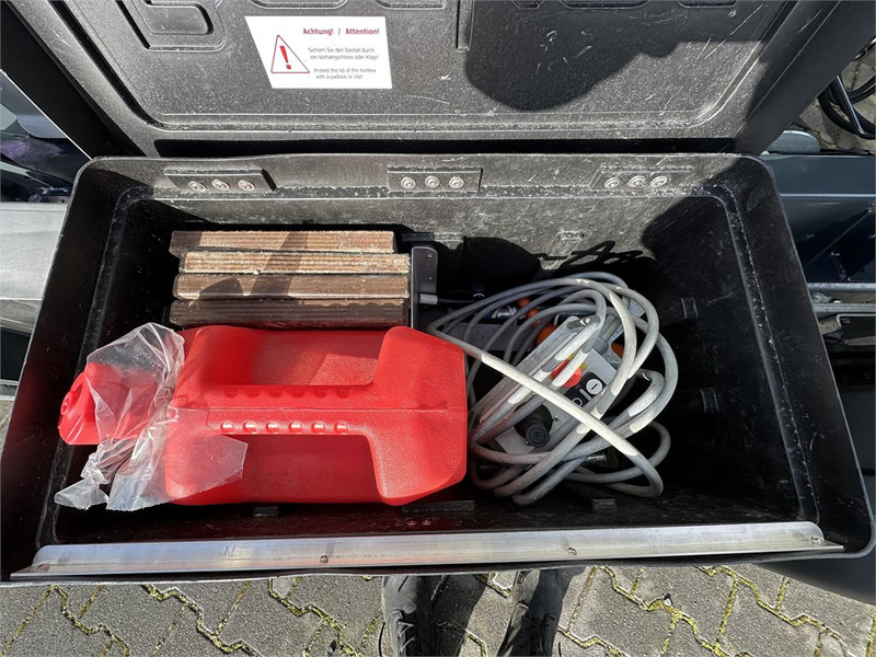 Будівельна техніка Böcker Avario HD 26, 2020, only 85 hours, like new!: фото 10