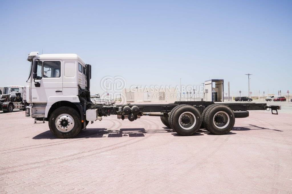 Вантажівка шасі SHACMAN F3000 6×4 CHASSIS CAB MY25 Rigid Chassis Cab: фото 9