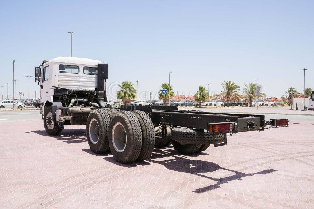 SHACMAN F3000 6×4 CHASSIS CAB MY25 Rigid Chassis Cab - Вантажівка шасі: фото 5 SHACMAN F3000 6×4 CHASSIS CAB MY25 Rigid Chassis Cab - Вантажівка шасі: фото 5
