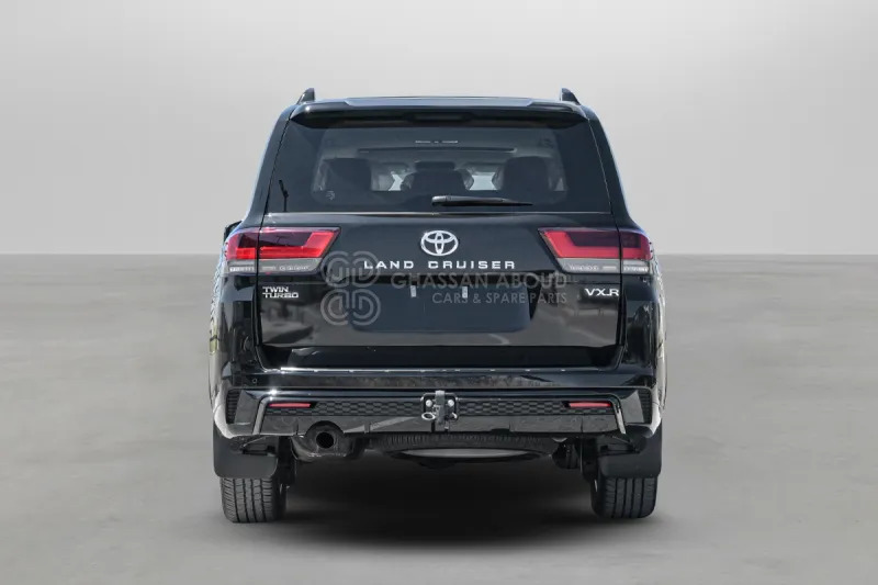 Toyota Land Cruiser 300 - Позашляховик: фото 3 Toyota Land Cruiser 300 - Позашляховик: фото 3