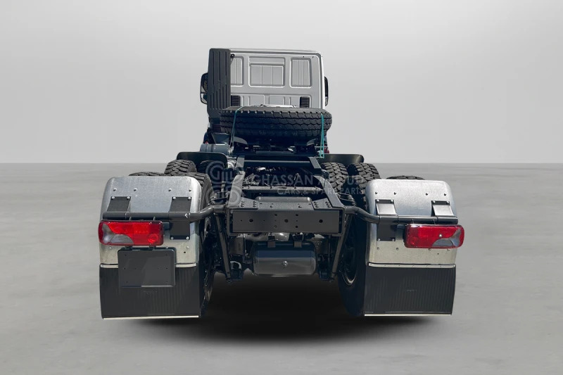 Iveco T-WAY AT720T47TH 6×4 R24 Tyres Tractor Head - Barcelona Stock - Тягач: фото 4 Iveco T-WAY AT720T47TH 6×4 R24 Tyres Tractor Head - Barcelona Stock - Тягач: фото 4