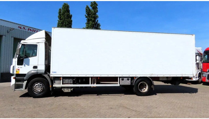 Iveco Stralis 310 8.60m box! Manual gerabox, Great state - Вантажівка з закритим кузовом: фото 4 Iveco Stralis 310 8.60m box! Manual gerabox, Great state - Вантажівка з закритим кузовом: фото 4