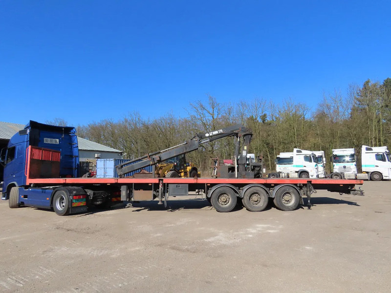 Kaiser HIAB 175, REMOTE control, retractable - Бортовий напівпричіп/ Платформа: фото 2 Kaiser HIAB 175, REMOTE control, retractable - Бортовий напівпричіп/ Платформа: фото 2