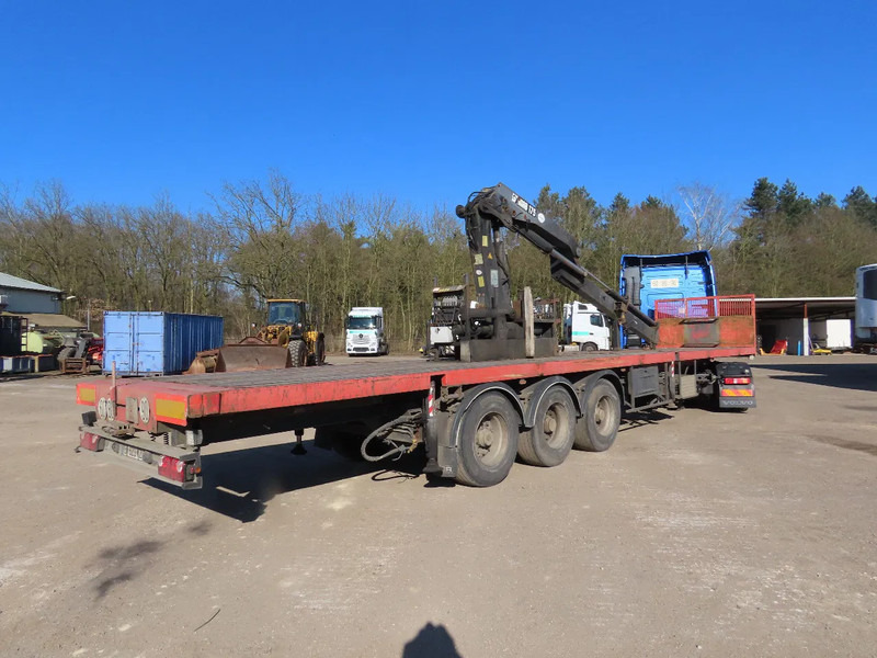 Kaiser HIAB 175, REMOTE control, retractable - Бортовий напівпричіп/ Платформа: фото 2 Kaiser HIAB 175, REMOTE control, retractable - Бортовий напівпричіп/ Платформа: фото 2