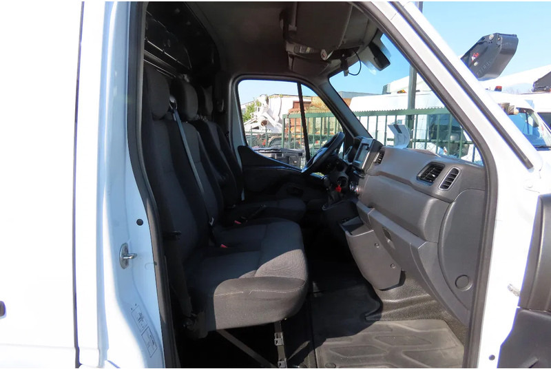 Комерційний автомобіль Renault 10,5 m 3 SEATS, KLUBB, 3500 kg, euro6: фото 12