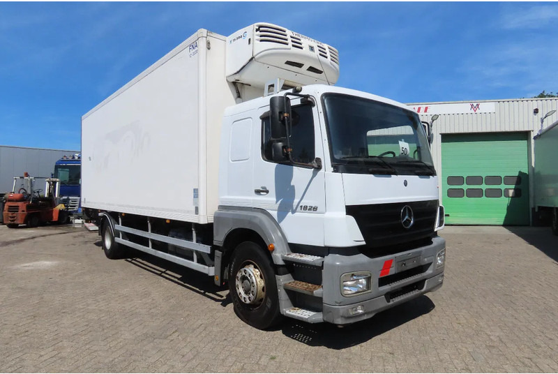 Mercedes-Benz Axor 1828 TK TS500, Lamberet. Very good condition - Рефрижератор вантажівка: фото 1 Mercedes-Benz Axor 1828 TK TS500, Lamberet. Very good condition - Рефрижератор вантажівка: фото 1
