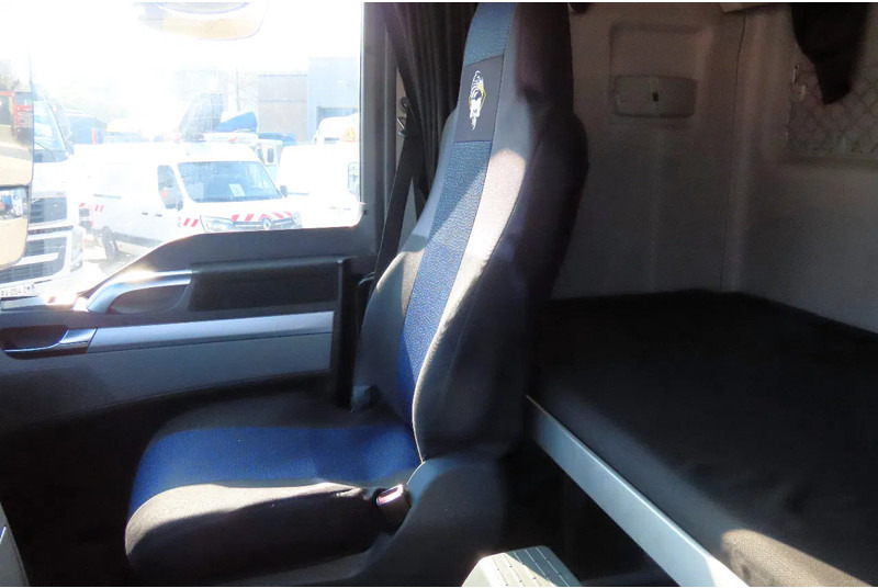 Тягач MAN TGX 14.440 EVV EURO5, RETARDER, FRIGO, 2 beds: фото 11