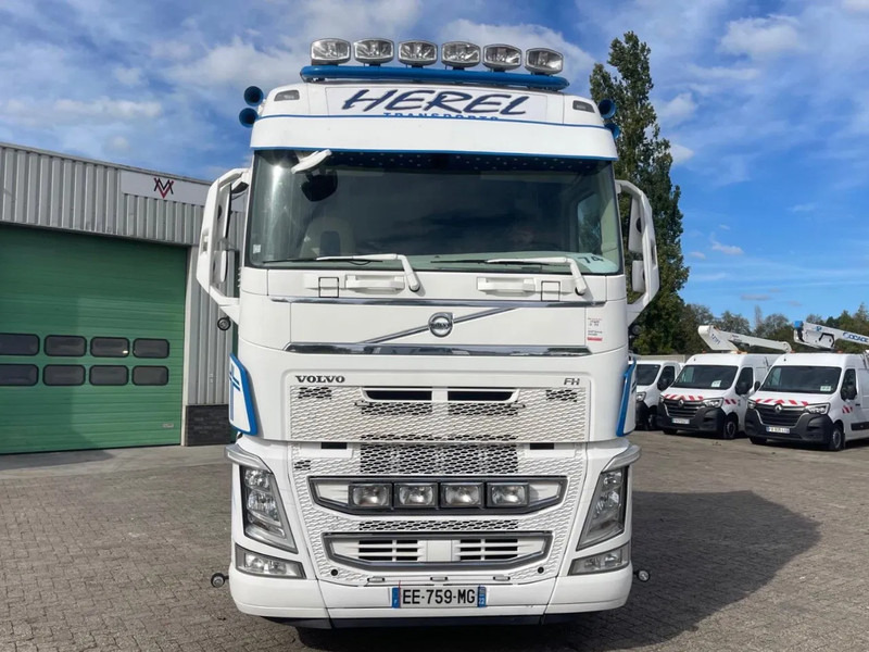 Volvo FH 500 Real leather, FRIGO, ACC, ! ROYAL TRUCK! APK till 07-04-2026 - Тягач: фото 2 Volvo FH 500 Real leather, FRIGO, ACC, ! ROYAL TRUCK! APK till 07-04-2026 - Тягач: фото 2