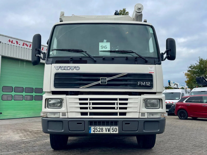 Volvo FM 12.380 8X4 SILO AUGER / AIR GREAT CONDITION / fully serviced! - Вантажівка цистерна: фото 3 Volvo FM 12.380 8X4 SILO AUGER / AIR GREAT CONDITION / fully serviced! - Вантажівка цистерна: фото 3