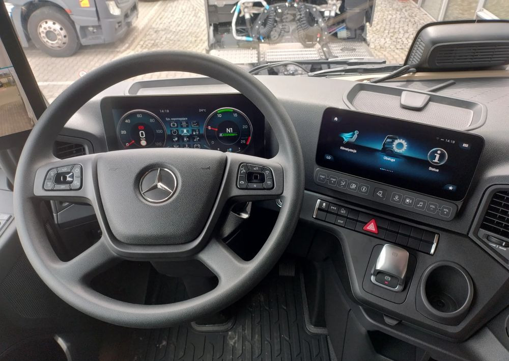 Mercedes-Benz Actros - Тягач: фото 5 Mercedes-Benz Actros - Тягач: фото 5