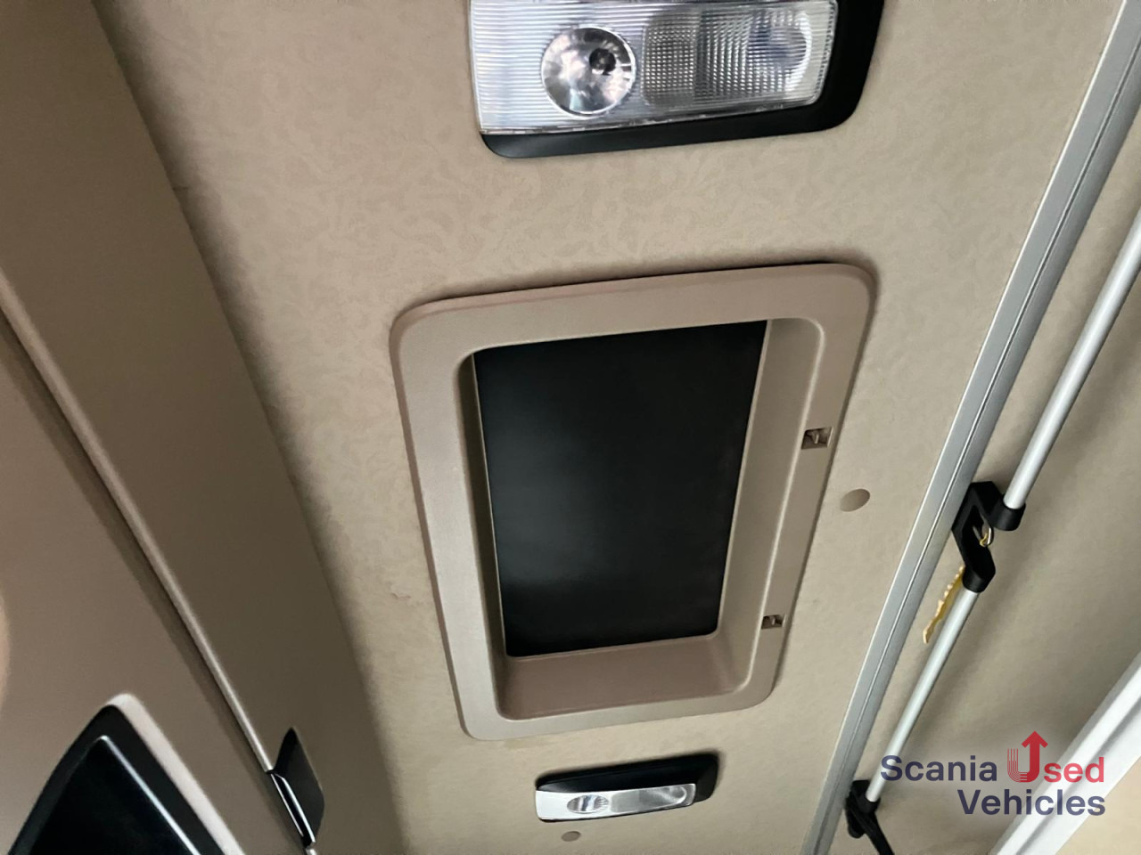 MERCEDES-BENZ Actros 1848 Retarder Blatt/Luft Retarder! - Тягач: фото 4 MERCEDES-BENZ Actros 1848 Retarder Blatt/Luft Retarder! - Тягач: фото 4