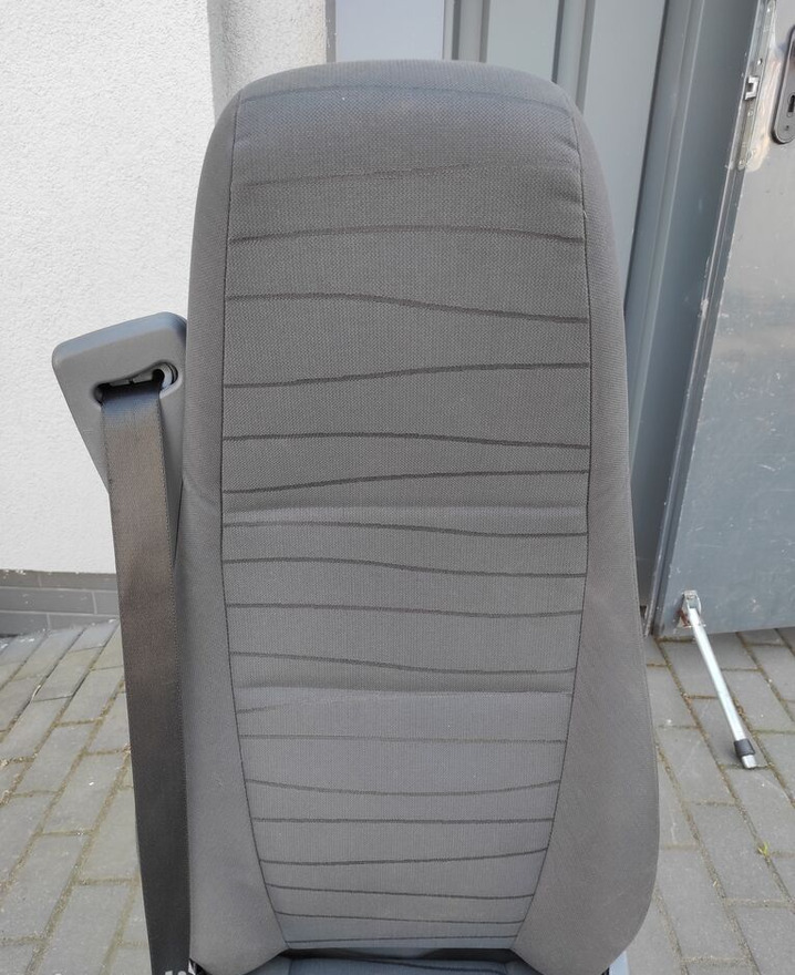 Scania R SERIES truck - Сидіння в категорії Вантажівки: фото 2 Scania R SERIES truck - Сидіння в категорії Вантажівки: фото 2