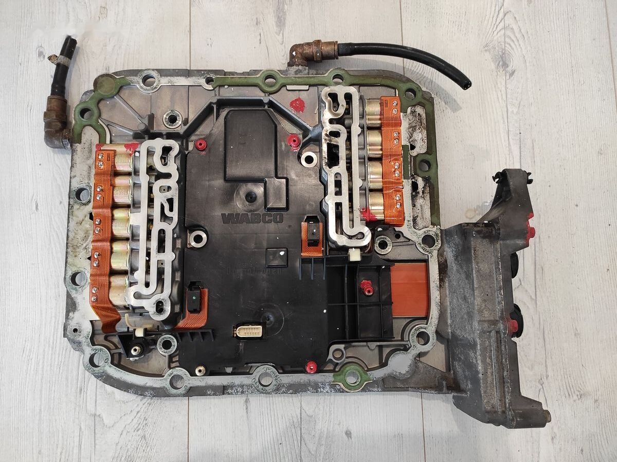WABCO truck - Блок управління в категорії Вантажівки: фото 1 WABCO truck - Блок управління в категорії Вантажівки: фото 1