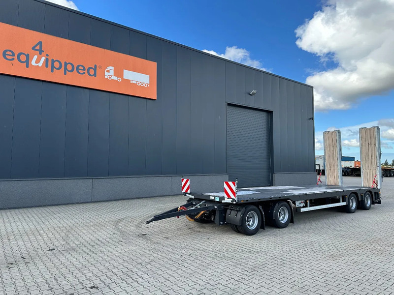 Faymonville MAX600-S-4-8.90-U, 4 axles (2 + 2), hydraulic ramps, loading-floor 8.90cm, NEW!! - Автовоз причіп: фото 2 Faymonville MAX600-S-4-8.90-U, 4 axles (2 + 2), hydraulic ramps, loading-floor 8.90cm, NEW!! - Автовоз причіп: фото 2