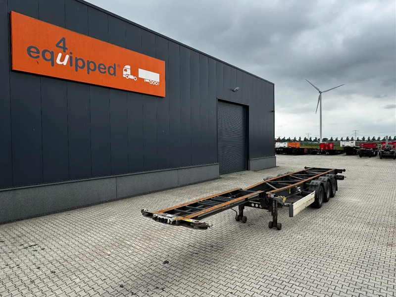 Schmitz Cargobull 45FT HC, Leergewicht: 4.240kg, BPW+Trommel, NL-Chassis - Контейнеровоз/ Змінний кузов напівпричіп: фото 1 Schmitz Cargobull 45FT HC, Leergewicht: 4.240kg, BPW+Trommel, NL-Chassis - Контейнеровоз/ Змінний кузов напівпричіп: фото 1