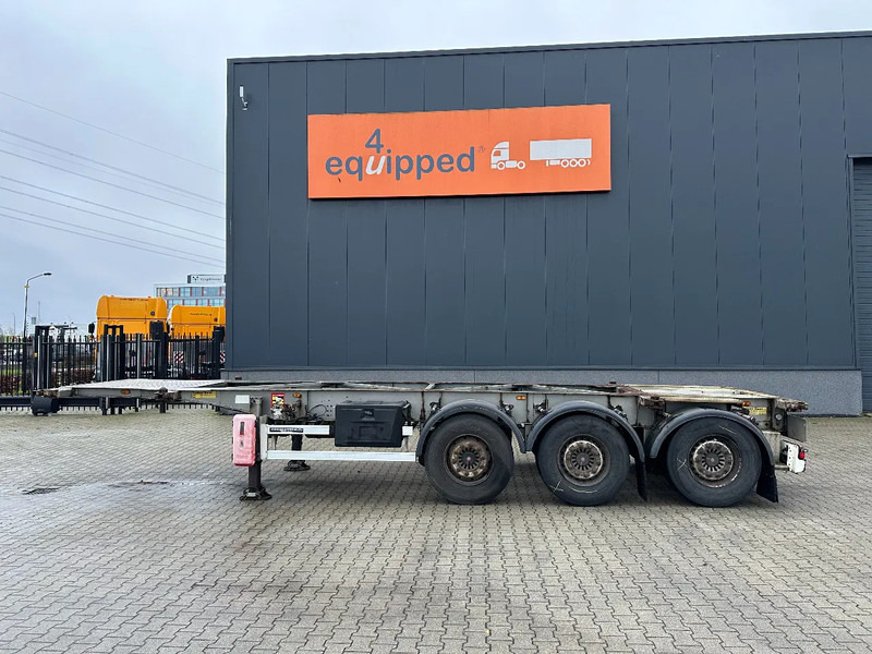 TURBO'S HOET 20FT/30FT, ADR (FL, AT), empty weight: 3.720kg, liftaxle, SAF disc - Контейнеровоз/ Змінний кузов напівпричіп: фото 2 TURBO'S HOET 20FT/30FT, ADR (FL, AT), empty weight: 3.720kg, liftaxle, SAF disc - Контейнеровоз/ Змінний кузов напівпричіп: фото 2