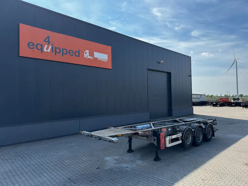 Van Hool 20FT/30FT, ADR (EX/II, EX/III, FL, OX, AT), BPW + drum, ALCOA, galvanized, liftaxle, NL-Chassis - Контейнеровоз/ Змінний кузов напівпричіп: фото 1 Van Hool 20FT/30FT, ADR (EX/II, EX/III, FL, OX, AT), BPW + drum, ALCOA, galvanized, liftaxle, NL-Chassis - Контейнеровоз/ Змінний кузов напівпричіп: фото 1