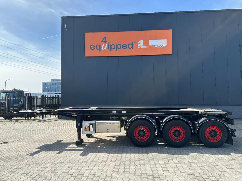 Van Hool 20FT Tipping-chassis, ADR (EX/II, EX/III, FL, AT), SAF, 2 liftaxles, APK/ADR: 10-2025 - Контейнеровоз/ Змінний кузов напівпричіп: фото 4 Van Hool 20FT Tipping-chassis, ADR (EX/II, EX/III, FL, AT), SAF, 2 liftaxles, APK/ADR: 10-2025 - Контейнеровоз/ Змінний кузов напівпричіп: фото 4