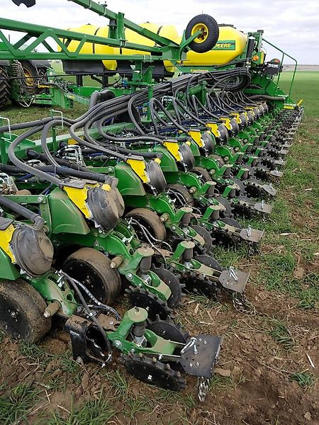 Yetter Düngerschar - Flüssigdünger - Аплікатор для внесення добрив в грунт: фото 2 Yetter Düngerschar - Flüssigdünger - Аплікатор для внесення добрив в грунт: фото 2