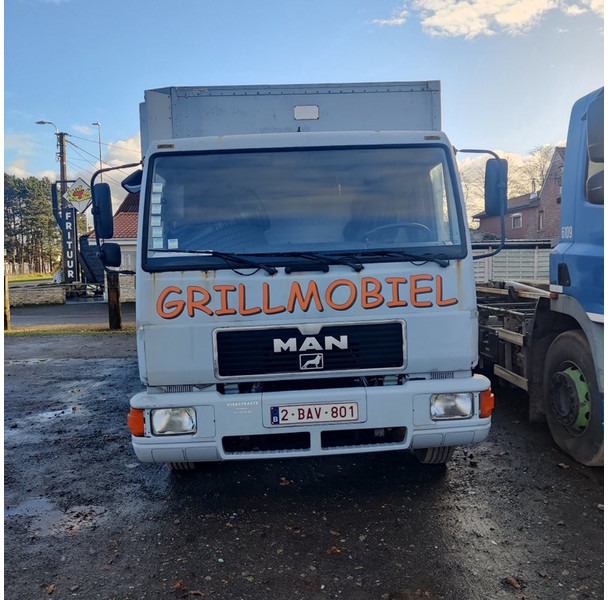 MAN 26.372 - Вантажівка з закритим кузовом: фото 4 MAN 26.372 - Вантажівка з закритим кузовом: фото 4