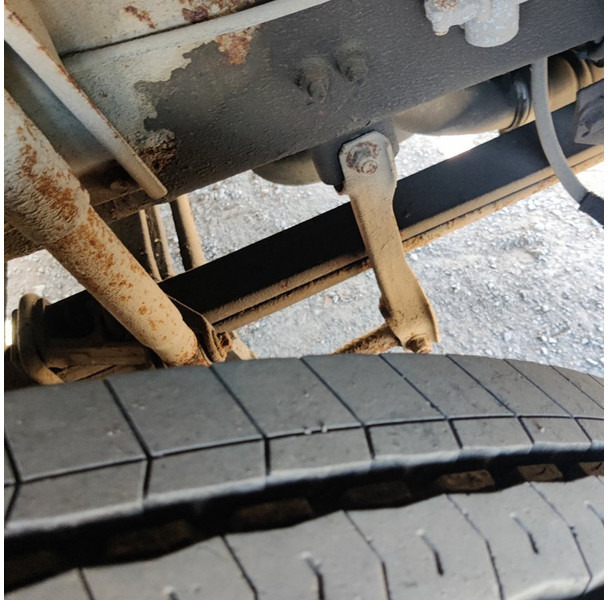 Самоскид вантажівка Volvo FH12-380: фото 10