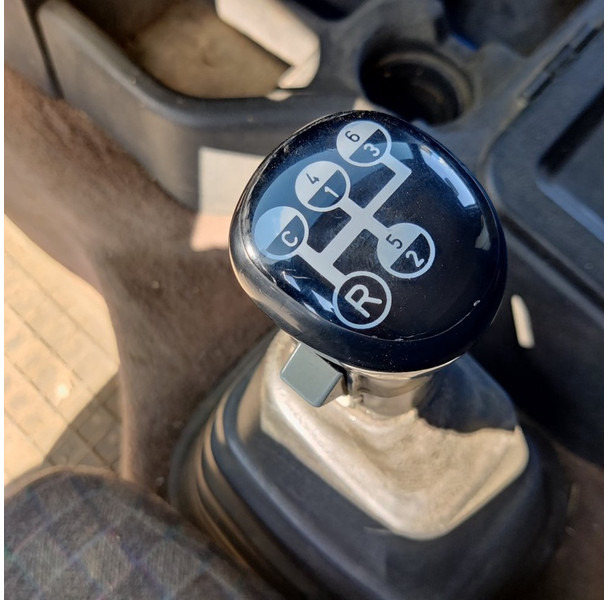 Самоскид вантажівка Volvo FH12-380: фото 8