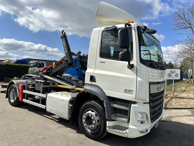 DAF CF 460 4x2 19T MARREL ABROLLKIPPER HAKEN - 5.10M + 1.30M Ausziehbarer Stoßstange - EURO 6 - 13L ENGINE - ZF AUTO - Гаковий мультиліфт вантажівка: фото 1 DAF CF 460 4x2 19T MARREL ABROLLKIPPER HAKEN - 5.10M + 1.30M Ausziehbarer Stoßstange - EURO 6 - 13L ENGINE - ZF AUTO - Гаковий мультиліфт вантажівка: фото 1