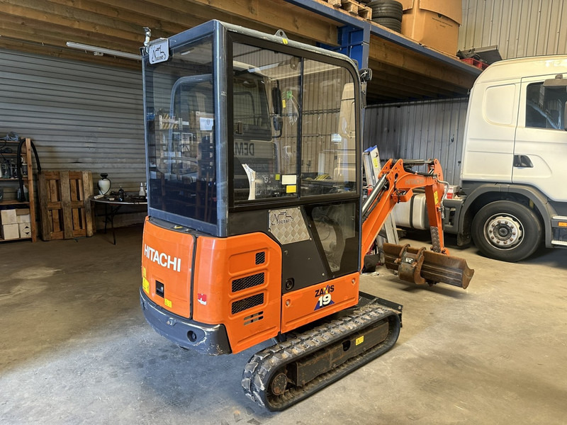 Hitachi ZAXIS ZX19-6 CR 1.9T - 1349H - CABINE - ADJUSTABLE TRACKS - EXTRA HYDR - QUICK HITCH - BE MACHINE - Міні-екскаватор: фото 2 Hitachi ZAXIS ZX19-6 CR 1.9T - 1349H - CABINE - ADJUSTABLE TRACKS - EXTRA HYDR - QUICK HITCH - BE MACHINE - Міні-екскаватор: фото 2