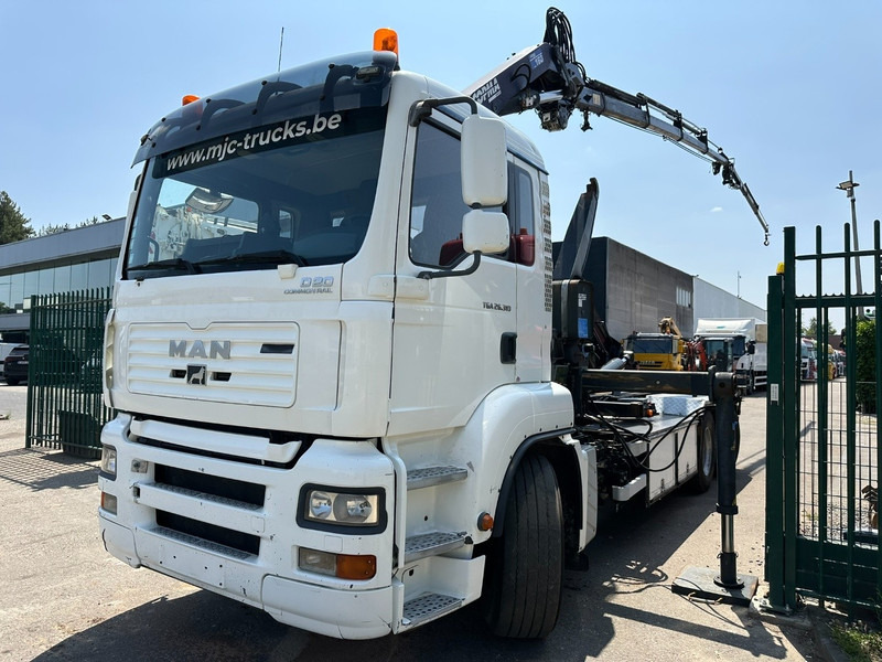 MAN TGA 26.310 6X2 HOOKLIFT + CRANE COPMA 160.4 + JIB J2 + WINCH - RADIO - LIFT + STEERING AXLE - EURO 3 - BE - Вантажівка з маніпулятором: фото 4 MAN TGA 26.310 6X2 HOOKLIFT + CRANE COPMA 160.4 + JIB J2 + WINCH - RADIO - LIFT + STEERING AXLE - EURO 3 - BE - Вантажівка з маніпулятором: фото 4