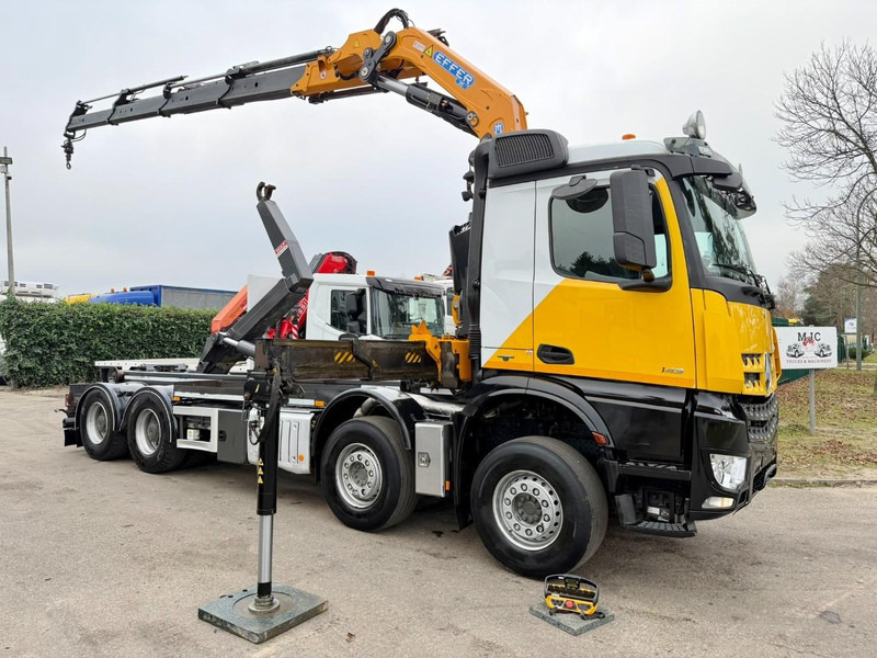 Mercedes-Benz AROCS 4143 8X4 WAF HOOKLIFT + CRANE EFFER 395 4S + ROTATOR + RADIO - 5/6 F - BE TRUCK - VERY NICE CONDITION - Гаковий мультиліфт вантажівка, Вантажівка з маніпулятором: фото 1 Mercedes-Benz AROCS 4143 8X4 WAF HOOKLIFT + CRANE EFFER 395 4S + ROTATOR + RADIO - 5/6 F - BE TRUCK - VERY NICE CONDITION - Гаковий мультиліфт вантажівка, Вантажівка з маніпулятором: фото 1