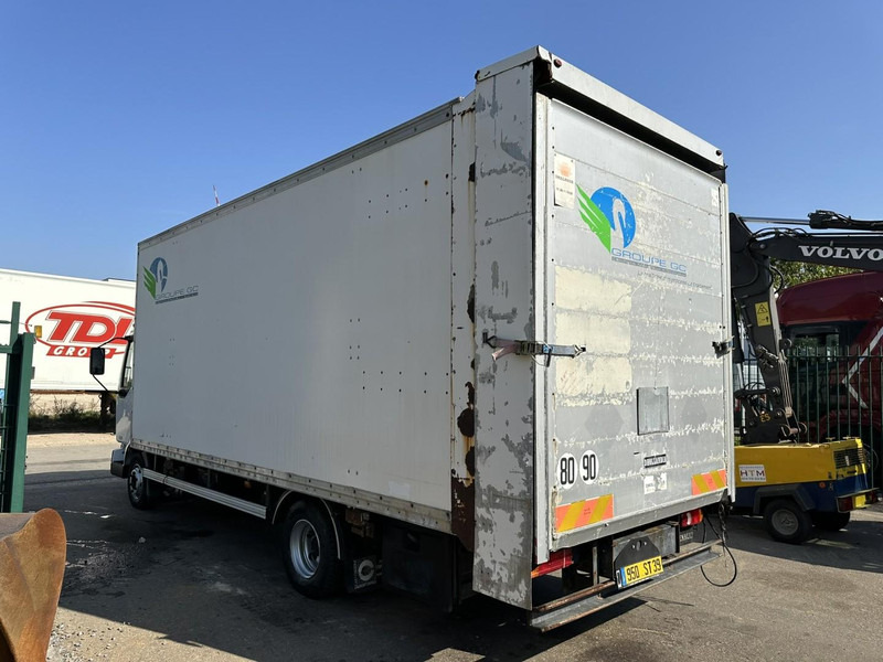 Renault MIDLUM 180 DCI 10T - CLOSED BOX 6.5m x 2.47m x 2.52m - E3 - AIR SUSPENSION - MANUAL - FR TRUCK - Вантажівка з закритим кузовом: фото 4 Renault MIDLUM 180 DCI 10T - CLOSED BOX 6.5m x 2.47m x 2.52m - E3 - AIR SUSPENSION - MANUAL - FR TRUCK - Вантажівка з закритим кузовом: фото 4