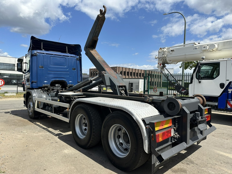Scania 124L-420 6x2 HOOKLIFT VDL 20T - STEEL SPRING / BALLESTAS / BLATT - MANUAL - MECHANICAL PUMP - 10 TIRES DOUBLE WHEELS - Гаковий мультиліфт вантажівка: фото 4 Scania 124L-420 6x2 HOOKLIFT VDL 20T - STEEL SPRING / BALLESTAS / BLATT - MANUAL - MECHANICAL PUMP - 10 TIRES DOUBLE WHEELS - Гаковий мультиліфт вантажівка: фото 4