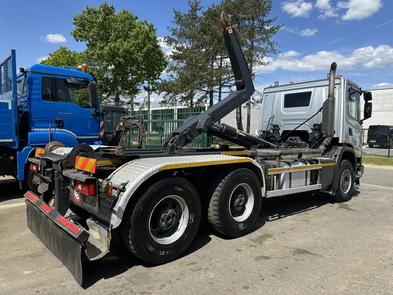 Scania G450 XT 6X4 AJK HAAKSYSTEEM 20T - 5760mm - WB 3m90 - HUB REDUCTION / STEEL SUSPENSION - EURO 6 - BE TRUCK - Гаковий мультиліфт вантажівка: фото 5 Scania G450 XT 6X4 AJK HAAKSYSTEEM 20T - 5760mm - WB 3m90 - HUB REDUCTION / STEEL SUSPENSION - EURO 6 - BE TRUCK - Гаковий мультиліфт вантажівка: фото 5