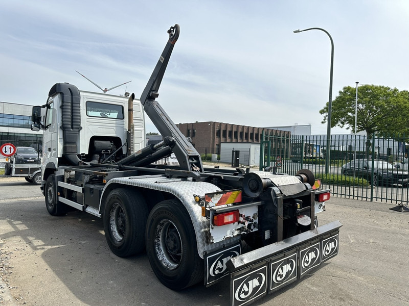 Volvo FH 460 6X4 HOOKLIFT AJK 20T - 5430mm - HUB REDUCTION / STEEL SPRING - I-SHIFT - EURO 5 - A/C - BE TRUCK - Гаковий мультиліфт вантажівка: фото 5 Volvo FH 460 6X4 HOOKLIFT AJK 20T - 5430mm - HUB REDUCTION / STEEL SPRING - I-SHIFT - EURO 5 - A/C - BE TRUCK - Гаковий мультиліфт вантажівка: фото 5