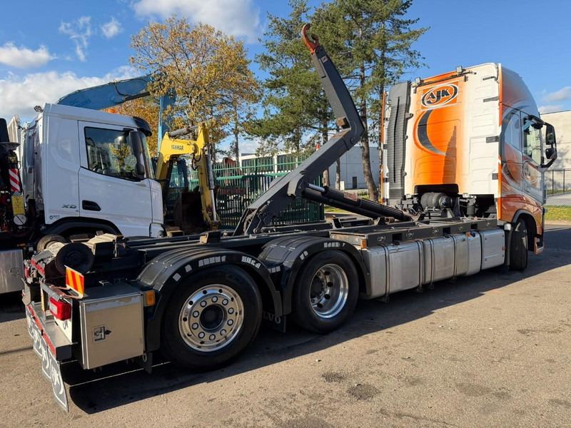 Volvo FH 460 6x2 GLOBE XL AJK HOOKLIFT - *FULL AIR* - DYNAMIC STEERING - I PARK COOL - LIFT + STEERING - ALCOA - BE TRUCK - TOP CONDITION - Гаковий мультиліфт вантажівка: фото 5 Volvo FH 460 6x2 GLOBE XL AJK HOOKLIFT - *FULL AIR* - DYNAMIC STEERING - I PARK COOL - LIFT + STEERING - ALCOA - BE TRUCK - TOP CONDITION - Гаковий мультиліфт вантажівка: фото 5