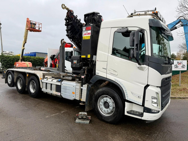 Volvo FH 500 8x4 TRIDEM HOOKLIFT + (25m!) CRANE HIAB 302 E-8x + 1 ME + WINCH - *127.000km* - *1976h crane hours* - TOP CONDITION - BE TRUCK - Гаковий мультиліфт вантажівка, Вантажівка з маніпулятором: фото 2 Volvo FH 500 8x4 TRIDEM HOOKLIFT + (25m!) CRANE HIAB 302 E-8x + 1 ME + WINCH - *127.000km* - *1976h crane hours* - TOP CONDITION - BE TRUCK - Гаковий мультиліфт вантажівка, Вантажівка з маніпулятором: фото 2