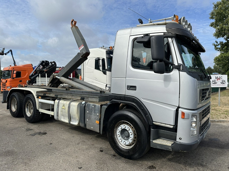 Volvo FM 400 6x4 HOOKLIFT / HAAKARM WAF 20T - EURO 5 - MANUAL - BLADVERING / STEEL SUSPENSION - TÜV 02/2026 - BE TRUCK - Гаковий мультиліфт вантажівка: фото 1 Volvo FM 400 6x4 HOOKLIFT / HAAKARM WAF 20T - EURO 5 - MANUAL - BLADVERING / STEEL SUSPENSION - TÜV 02/2026 - BE TRUCK - Гаковий мультиліфт вантажівка: фото 1