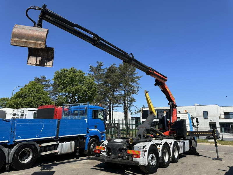 Volvo FMX 460 8x4 TRIDEM HOOKLIFT + CRANE PK 23002 SH + GRABBER / ROTATOR - EURO 6 - LIFT + STEERING AXLE - *374.000km* - EXT BUMPER - Гаковий мультиліфт вантажівка, Вантажівка з маніпулятором: фото 5 Volvo FMX 460 8x4 TRIDEM HOOKLIFT + CRANE PK 23002 SH + GRABBER / ROTATOR - EURO 6 - LIFT + STEERING AXLE - *374.000km* - EXT BUMPER - Гаковий мультиліфт вантажівка, Вантажівка з маніпулятором: фото 5