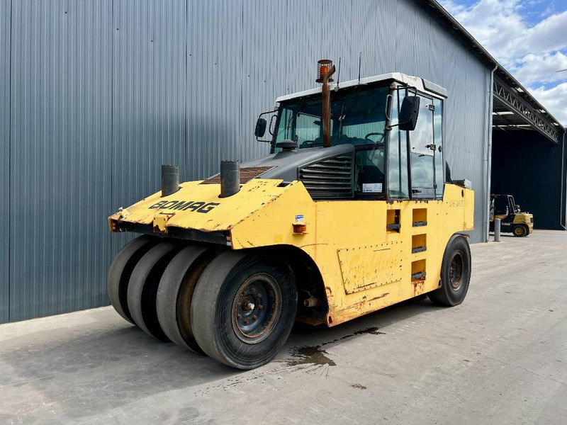 Bomag BW24R - Коток пневмоколісний: фото 1 Bomag BW24R - Коток пневмоколісний: фото 1