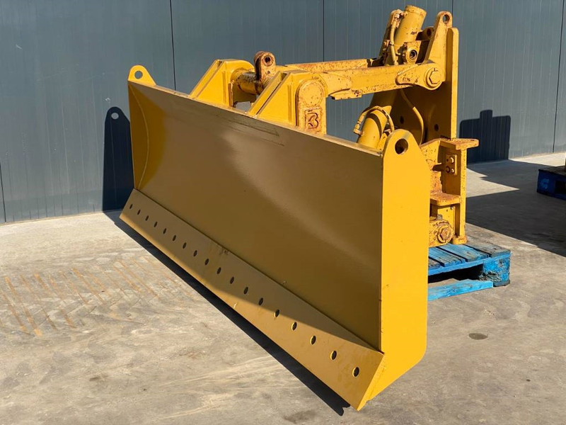Cat Front Blade + Lift 12H / 120M / 120H / 140G / 140H - Відвал в категорії Будівельна техніка: фото 2 Cat Front Blade + Lift 12H / 120M / 120H / 140G / 140H - Відвал в категорії Будівельна техніка: фото 2