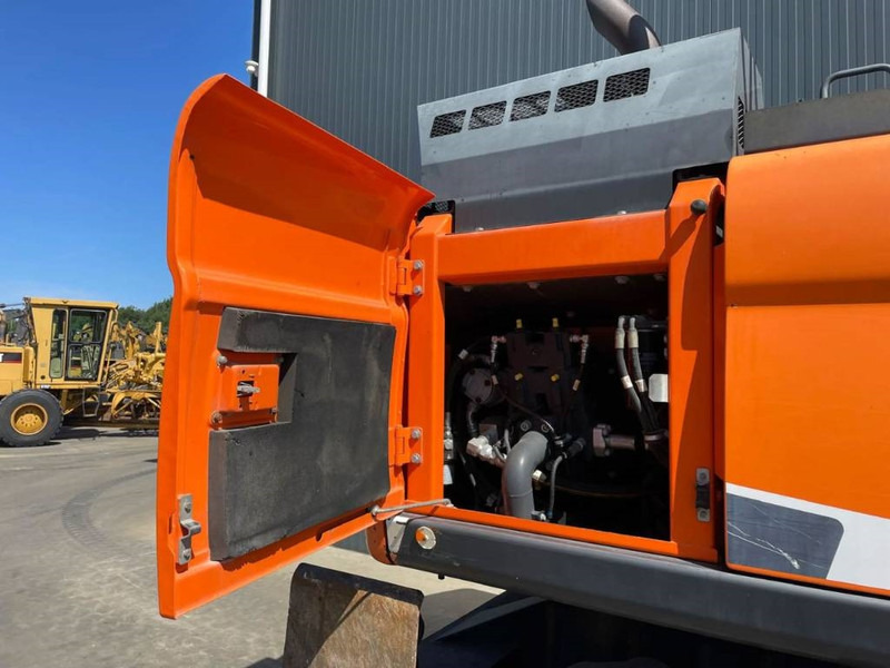 Колісний екскаватор Doosan DX170W-5: фото 15